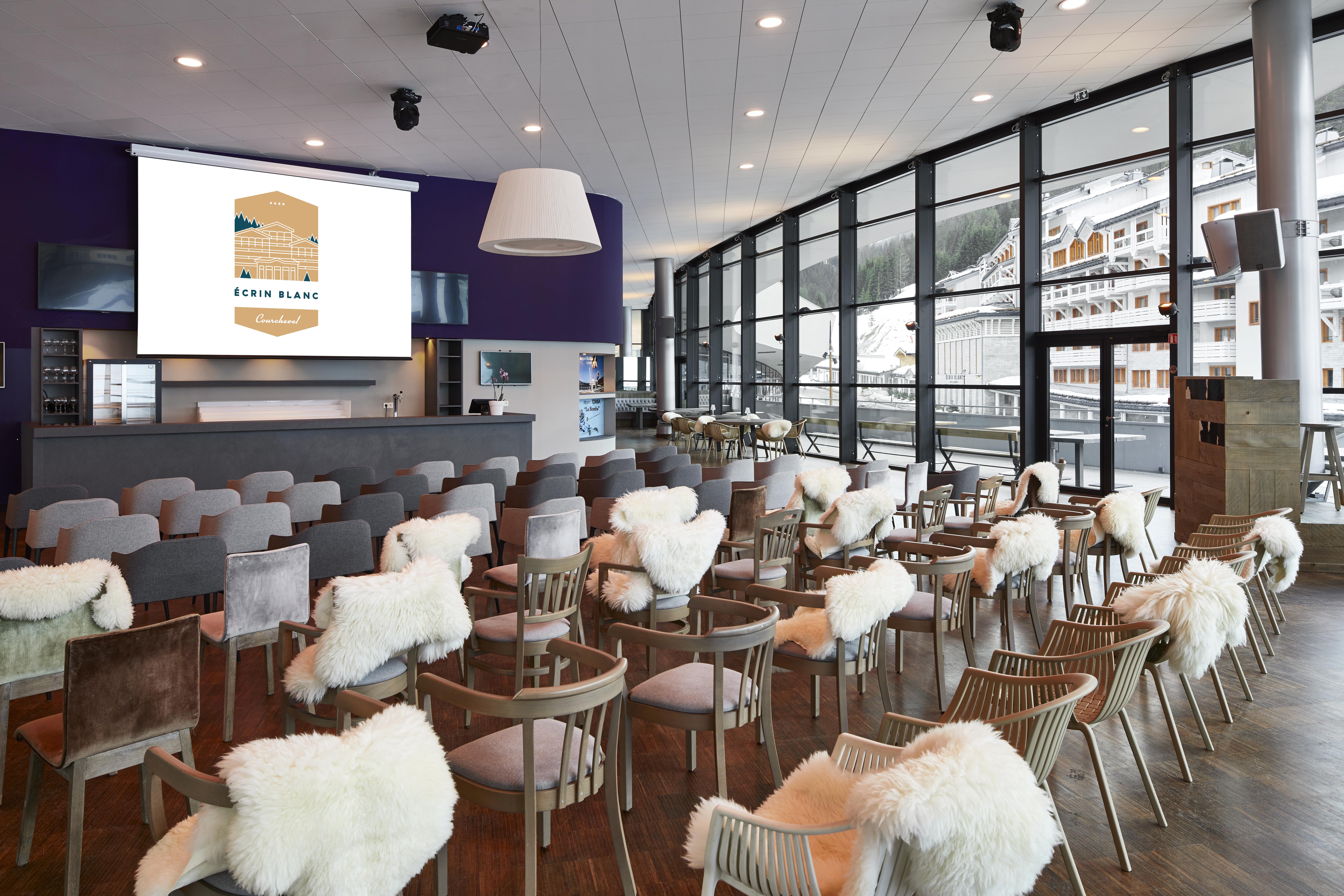 Ecrin Blanc Resort Courchevel - Aquapark Bagian luar foto
