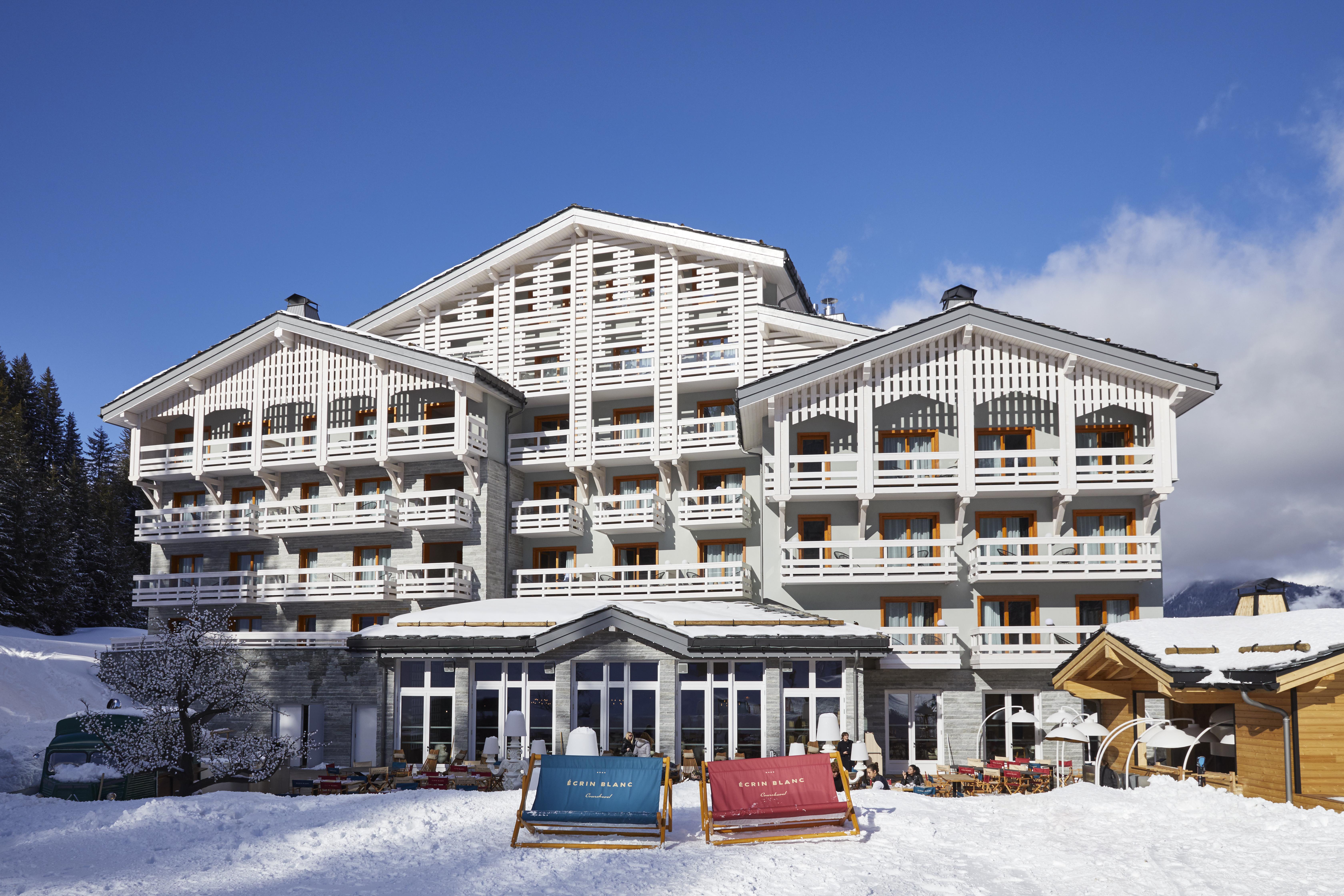 Ecrin Blanc Resort Courchevel - Aquapark Bagian luar foto
