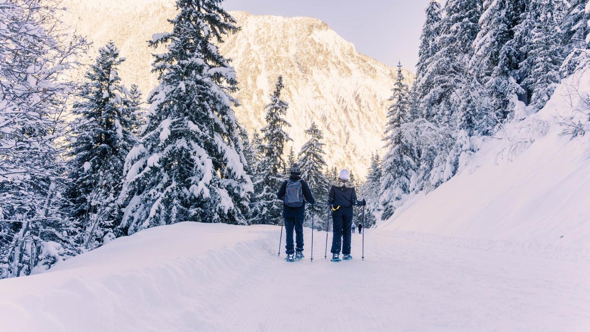 Ecrin Blanc Resort Courchevel - Aquapark Bagian luar foto