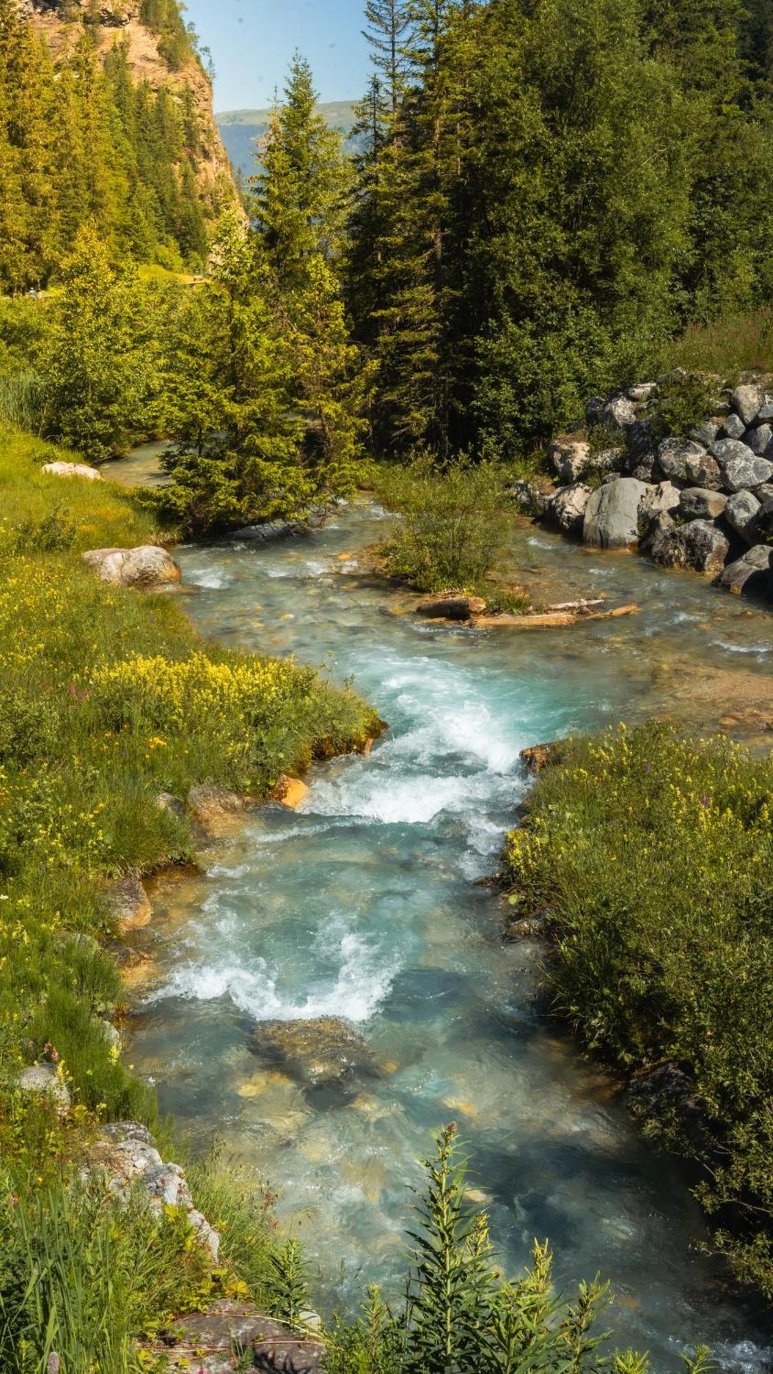 Ecrin Blanc Resort Courchevel - Aquapark Bagian luar foto